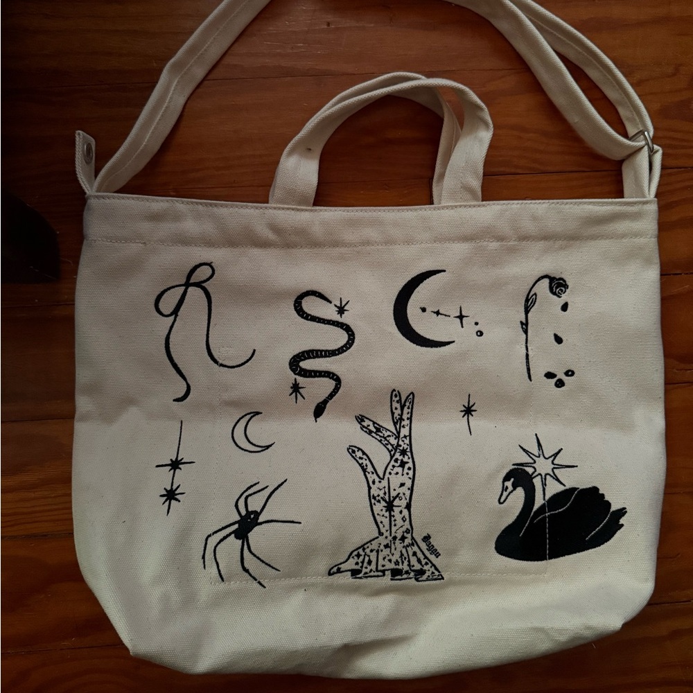 baggu ballet witch embroidered duck tote